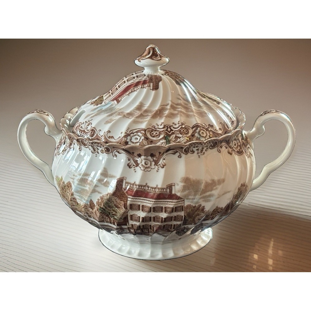 Vtg Johnson Brothers Heritage Hall Soup Tureen w Lid Georgian Town House England